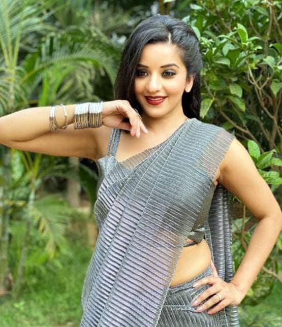 बाथटब में TV की 'डायन' मोनालिसा का बोल्ड अंदाज, PHOTOS