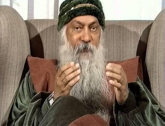 ओशो क्यों कहते थे- भारतीयों को सेक्स से मत रोको