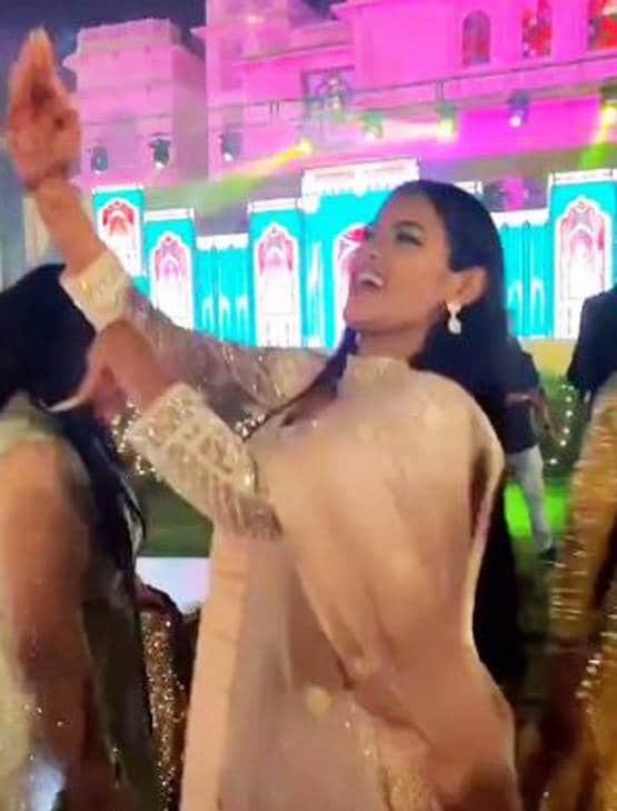 कसौटी 2 फेम एक्ट्रेस की प्री-वेडिंग फेस्टिविटीज शुरू, दिखा ऐसा अंदाज