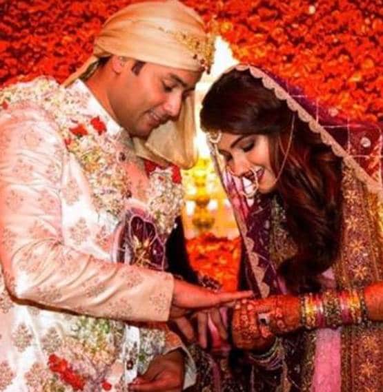 अजहरुद्दीन के बेटे संग हुआ सानिया मिर्जा की बहन का निकाह