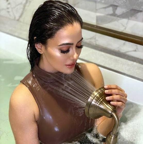 टूट गया सना खान का लुईस संग रिश्ता, इंस्टा पर किया अनफॉलो