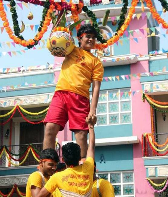 Then & Now: फिल्मों के लिए छोड़ा था तारक मेहता, अब ऐसे दिखते हैं 'टपु'