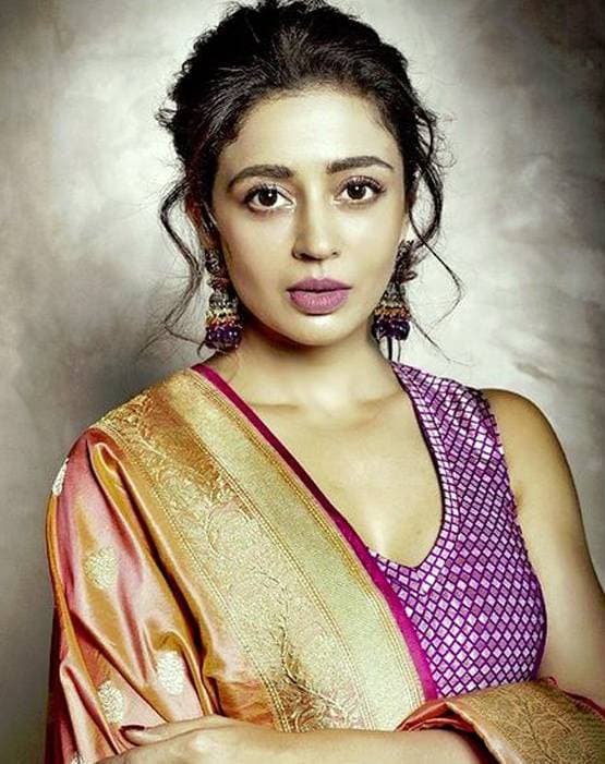 नेहा पेंडसे की प्री-वेडिंग रस्में शुरू, पूजा में ट्रैडिशनल लुक में दिखीं