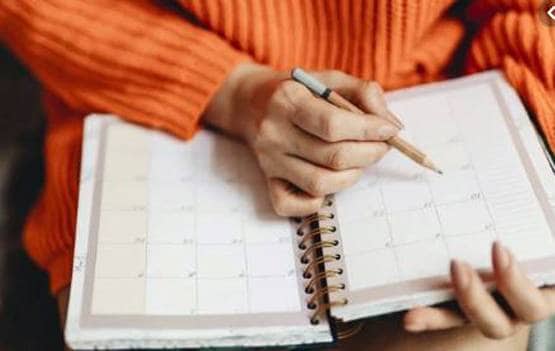 भगवान को कोसते थे अक्षत, पूछते थेेे ये सवाल, फिर एक दिन बने IAS