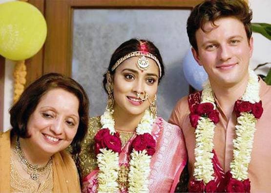 सरहद पार मिला सच्चा प्यार, इन सितारों ने परदेसियों से रचाई शादी