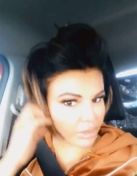 PHOTOS: राखी सावंत का मेकओवर, क्रिसमस के लिए कराया न्यू हेयरकट