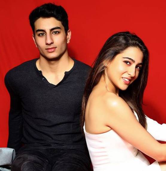 भाई को शर्टलेस देख सारा की बोलती बंद, क्रिसमस स्पेशल शूट