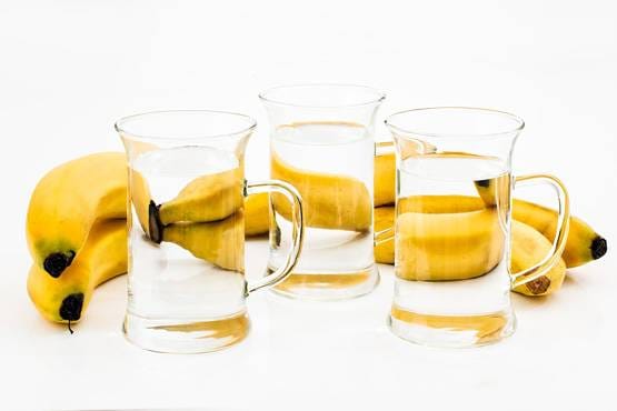 केला खाने से पहले जरूर जान लीजिए ये 10 बातें नहीं तो कर बैठेंगे गलती