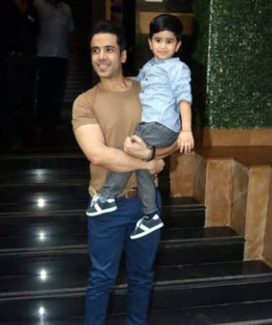 बॉलीवुड के इन मशहूर सितारों के घर IVF-सरोगेसी के जरिए आई Good News