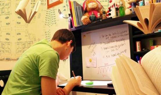 भगवान को कोसते थे अक्षत, पूछते थेेे ये सवाल, फिर एक दिन बने IAS