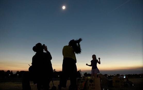 साल का आखिरी सूर्य ग्रहण, बरतें ये सावधानियां