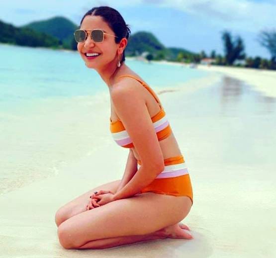 नेहा के Kiss से रानू मंडल के मेकअप तक, इन 8 तस्वीरों ने चौंकाया