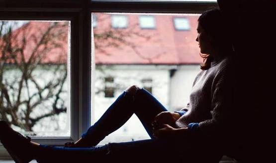 शादीशुदा आदमी से प्यार ने यूं बर्बाद कर दी इस लड़की की जिंदगी