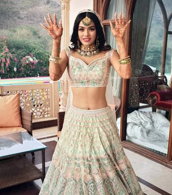 कसौटी 2 फेम एक्ट्रेस की प्री-वेडिंग फेस्टिविटीज शुरू, दिखा ऐसा अंदाज