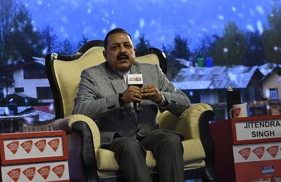 एजेंडा आज तक 2019: हिंदी के महामंच पर पहले दिन इन हस्तियों ने की शिरकत