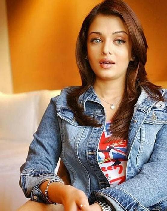 देवदास: बहता रहा खून और  'डोला रे डोला' पर नाचती रहीं ऐश्वर्या