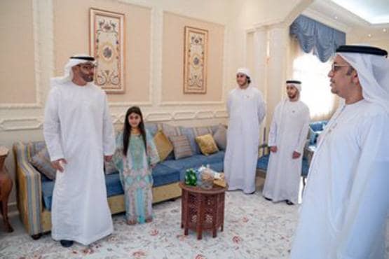 जब एक बच्ची के घर जाने के लिए मजबूर हुए अबु धाबी के क्राउन प्रिंस