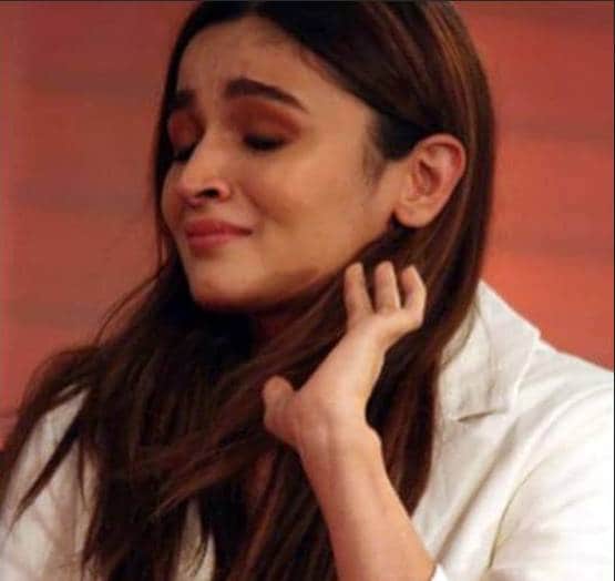 एक साथ दिखा आलिया भट्ट का पूरा परिवार, यूं छलका शाहीन का दर्द