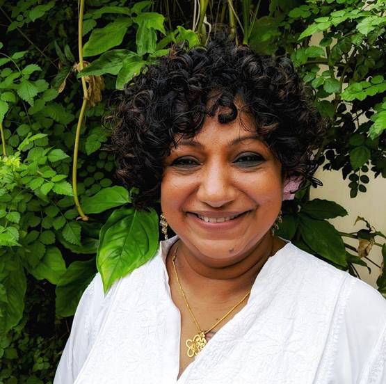 मोटी फीस लेते हैं ऐश्वर्या-करीना का मेकअप करने वाले आर्टिस्ट्स, जानें कमाई