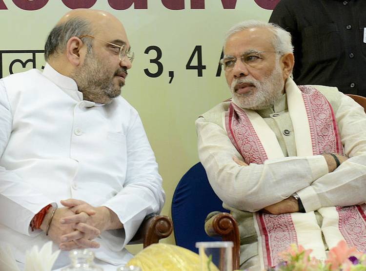 सोना-चांदी-मोबाइल पर GST बढ़ाने की सलाह, स्लैब हो 10 और 20%