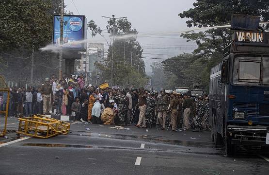 सुलग रहा पूर्वोत्तर भारत, भड़के लोग, CAB का जबरदस्त विरोध