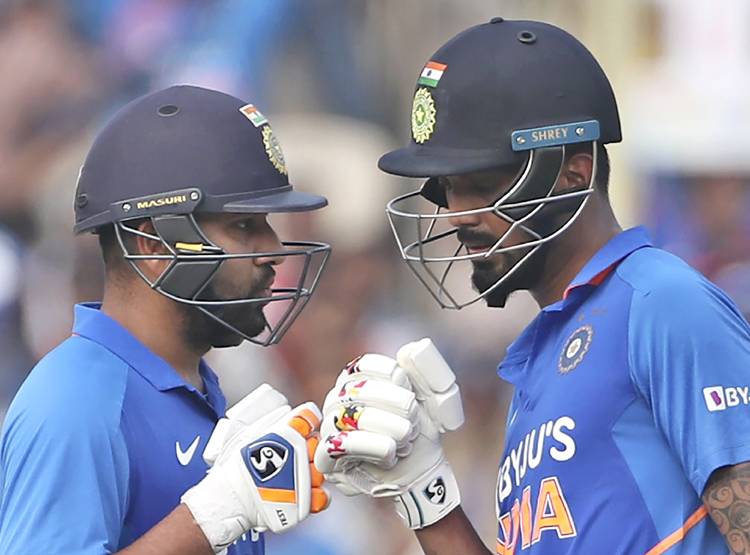 रोहित ने एक शतक से तोड़े कई रिकॉर्ड, गांगुली-वॉर्नर के क्लब में एंट्री