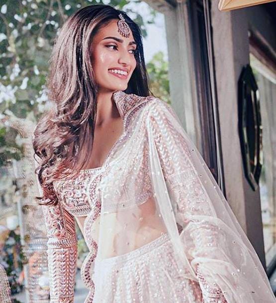 क्र‍िकेटर KL राहुल-अथिया के रिश्ते को परिवार से मिला ग्रीन सिग्नल?