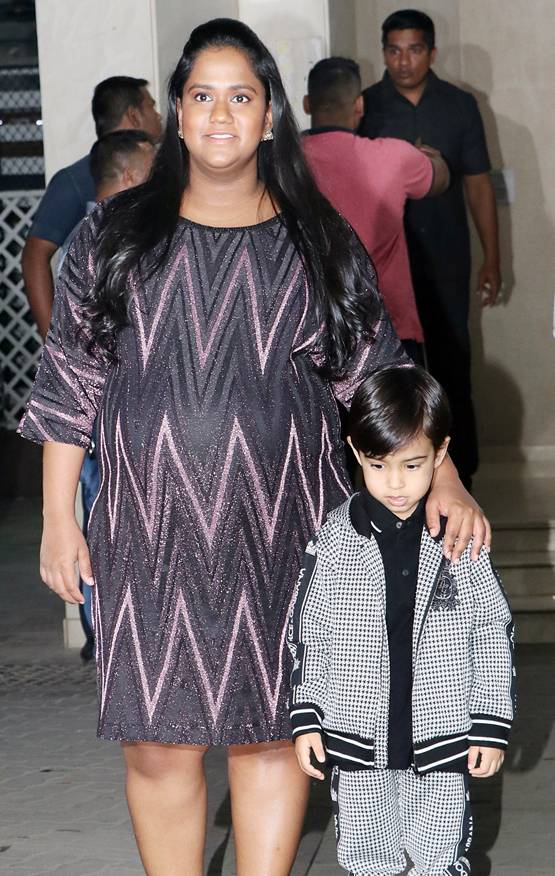 सलमान खान के बर्थडे बैश में श‍ामिल हुआ परिवार, एक्स गर्लफ्रेंड्स