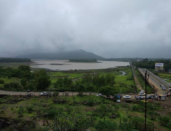 सर्दी ने तोड़ा रिकॉर्ड, फिर भी इन 10 शहरों में AC चलाकर सो रहे भारतीय