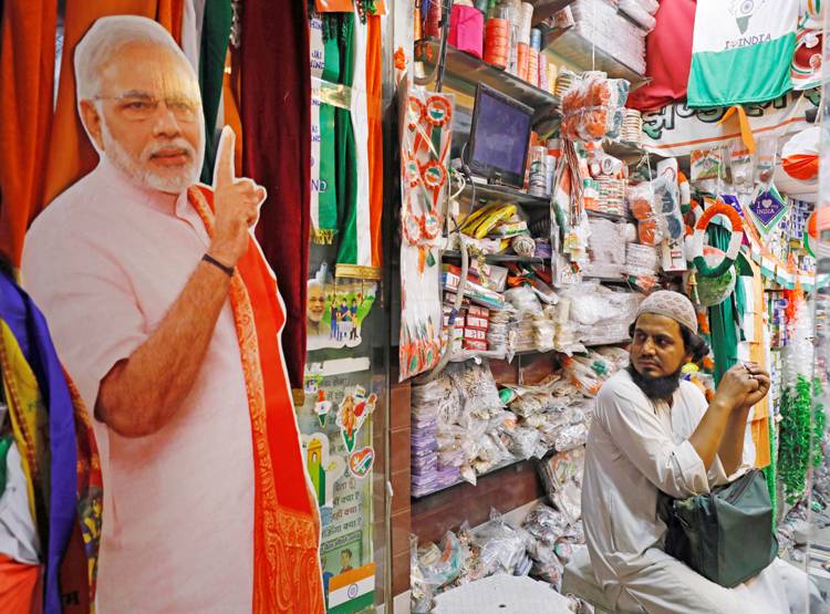 देश में सिकुड़ रही BJP, झारखंड भी हाथ से निकला, बदला सियासी MAP