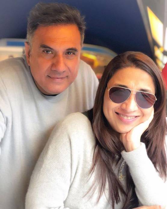 वेटर से फोटोग्राफर फिर एक्टर, ये है बोमन ईरानी के करियर की कहानी