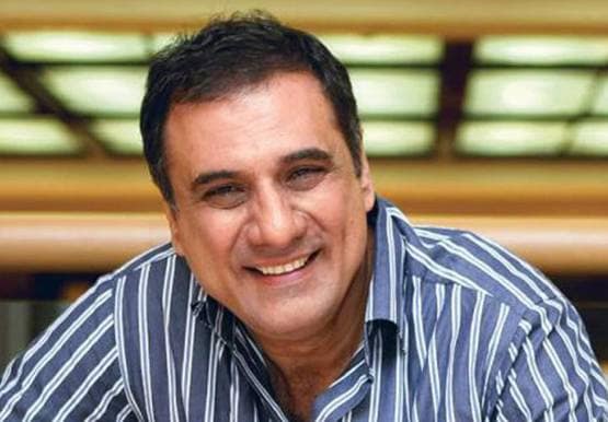 वेटर से फोटोग्राफर फिर एक्टर, ये है बोमन ईरानी के करियर की कहानी