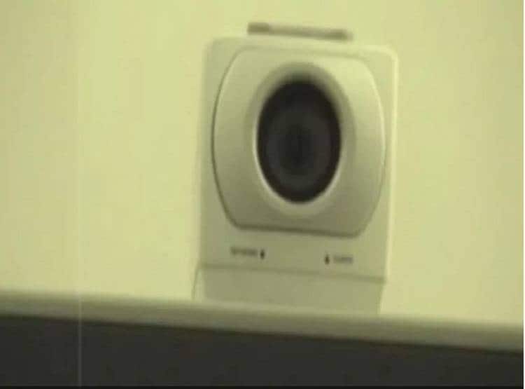 महिला मरीजों का न्यूड वीडियो बना पोर्न वेबसाइट पर बेचता था!