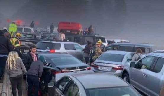 हाइवे पर हुआ भयानक हादसा, एक साथ भिड़ी 60 कारें