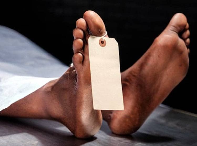 कमरा नंबर 103 का खटखटाया दरवाजा, अंदर द‍िखी प्रेमी जोड़े की लाश