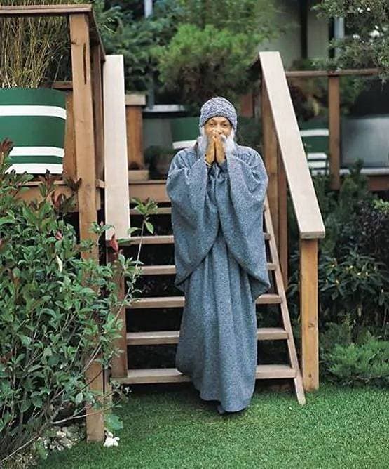 जब ओशो ने अमेरिका में बसा ली थी एक 'मायावी दुनिया'