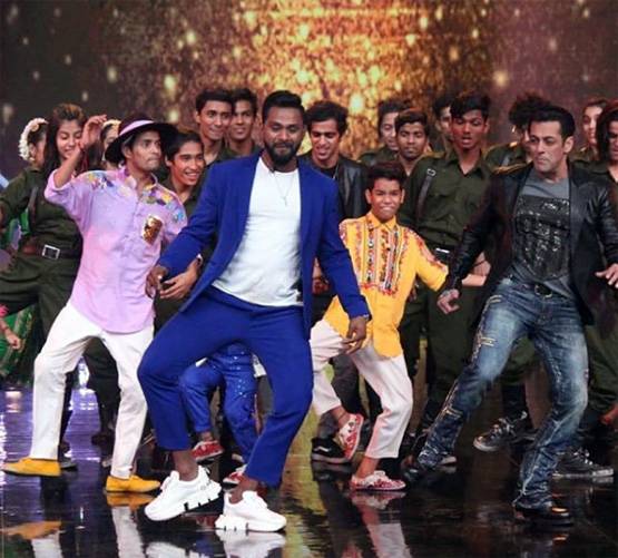 जब डांस शो में 10 मिनट तक लगातार नाचते रहे सलमान खान