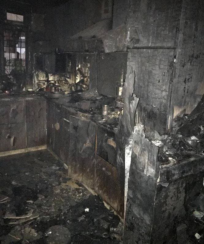 आग की लपटों में नहीं दिखी सीढ़ी, तीन महिलाओं की जलकर मौत