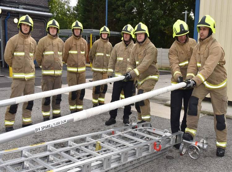 कार में लगा हो एयर फ्रेशनर तो भूलकर भी न करें ये काम वरना जाएगी जान