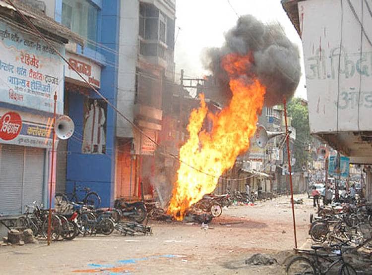 पुलिस फायरिंग में मौतें: NDA से तीन गुना खराब था UPA का दौर