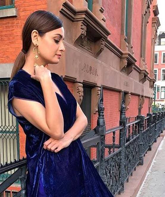 कभी मार्केटिंग एक्जीक्यूटिव थीं दीया, यूं शुरू हुआ फिल्मों में करियर