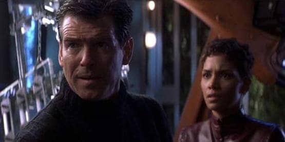 57 सालों से छाया हुआ है जेम्स बॉन्ड, अरबों की हो चुकी है कमाई