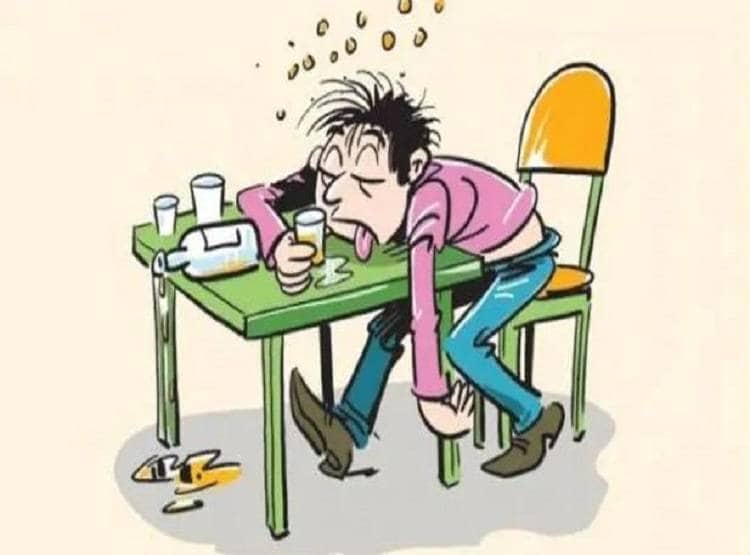 इस राज्य में सबसे ज्यादा शराब पीते हैं लोग, महिलाओं को खुद पर कंट्रोल