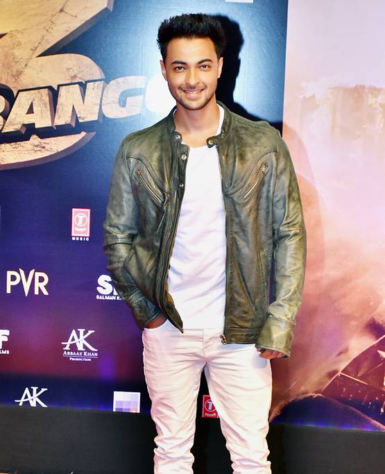 दबंग 3 की स्पेशल स्क्रीनिंग में सितारों का जमावड़ा, PHOTOS