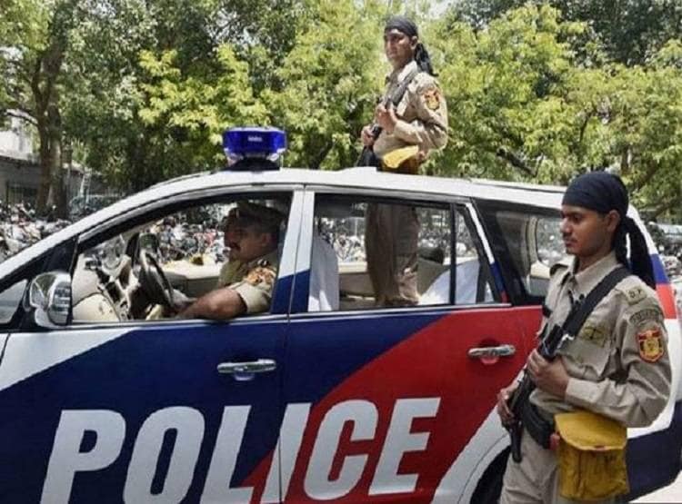 संभलकर मनाएं नए साल का जश्न, पुलिस रडार पर होंगे हुड़दंगी