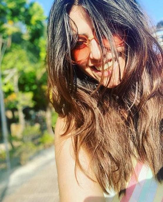 न्यू ईयर पर दुनिया घूम रहे हैं सेलेब्स, कौन-कहां मनाएगा जश्न