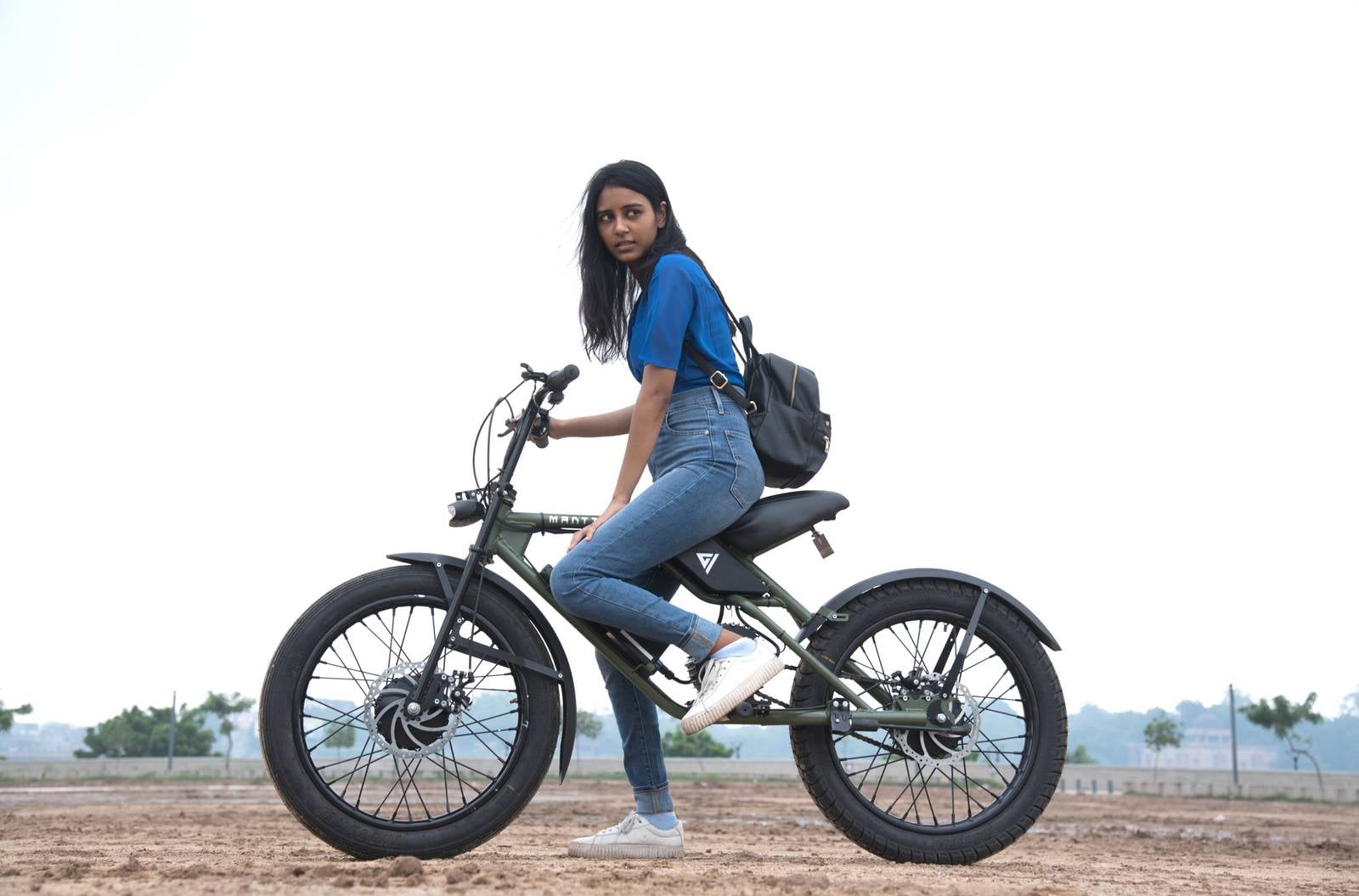 34999 रुपये में खरीदें यह इलेक्ट्रिक बाइक, बिना लाइसेंस के चलाएं