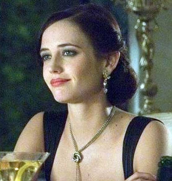 वो एक्ट्रेसेस जिन्होंने बॉन्ड गर्ल बनकर पूरी दुनिया में पाई शोहरत