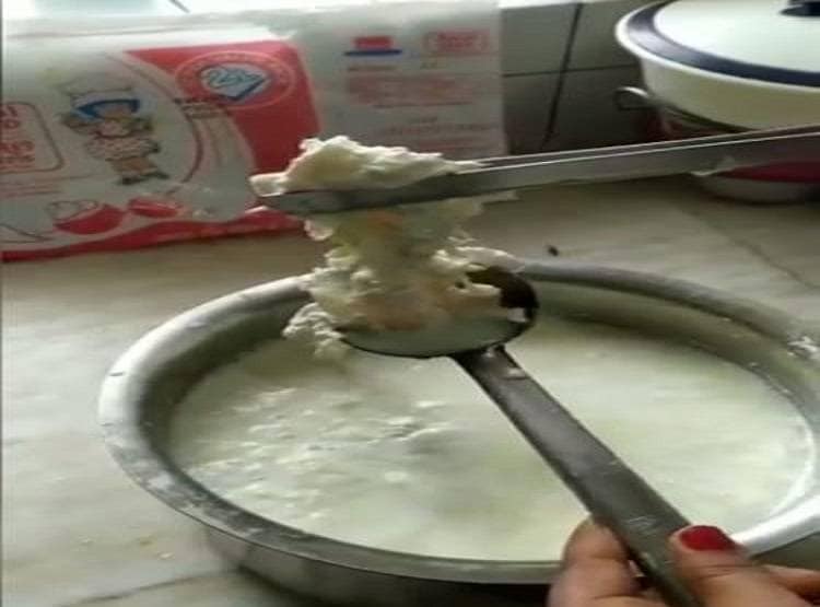 अमूल दूध में प्लास्टिक? वीडियो बनाने वाले पर कंपनी ने कराई FIR