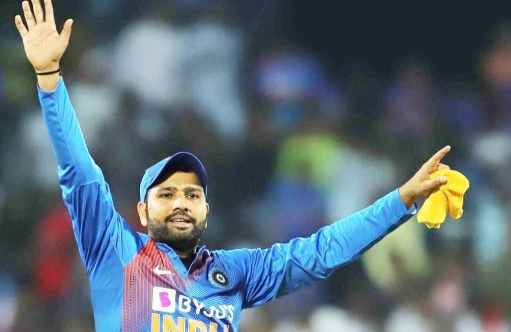 रिकॉर्डतोड़ छक्के जड़ 'हिटमैन' पहुंचे आफरीदी-गेल के बराबर